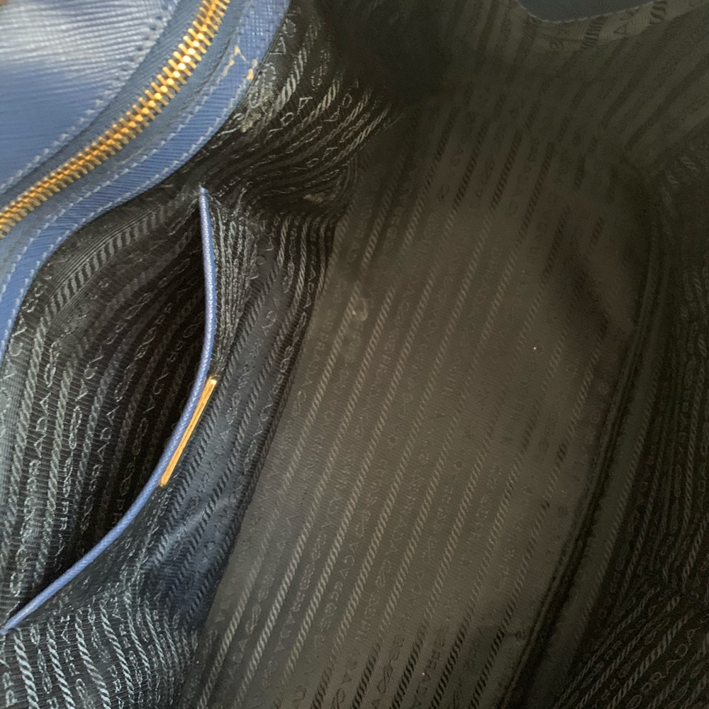 PRADA Saffiano leather tote bag - Picture 6 of 16